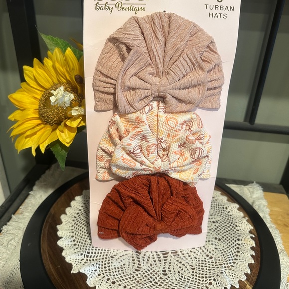 bebe Other - Bebe Boutique Turban Hats Set